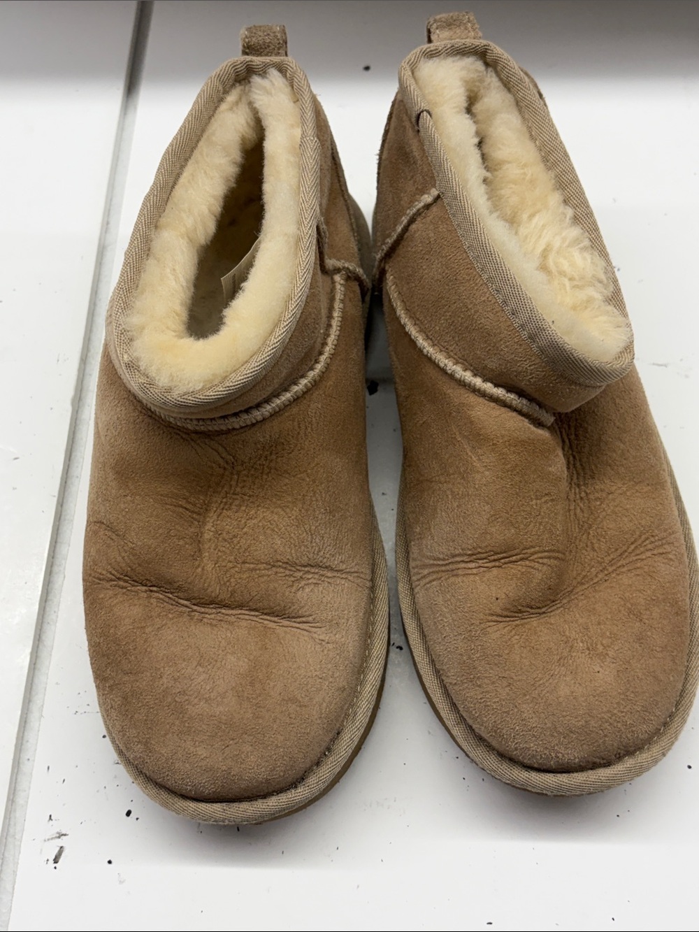 Used Ugg Girls Classic Ultra Mini boots Size 4